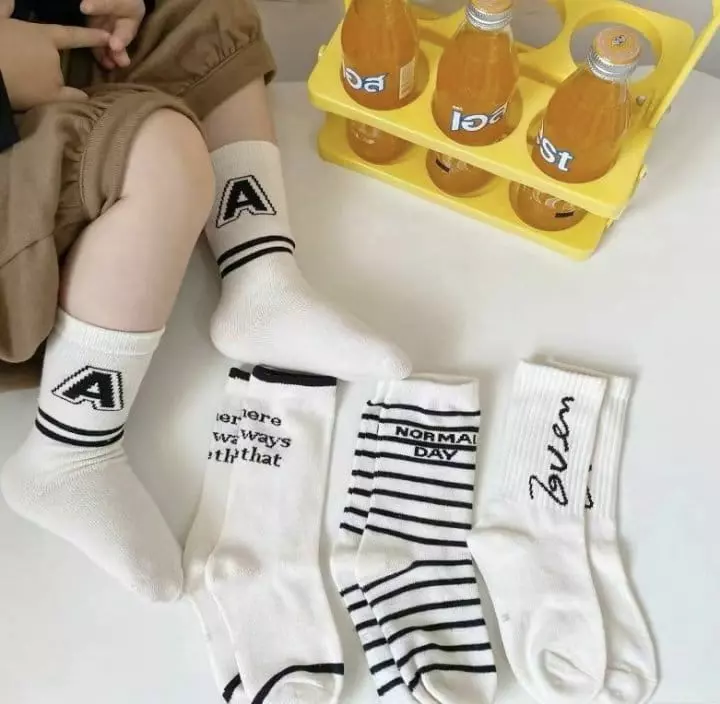 Miso - Korean Children Fashion - #discoveringself - Lettering Socks
