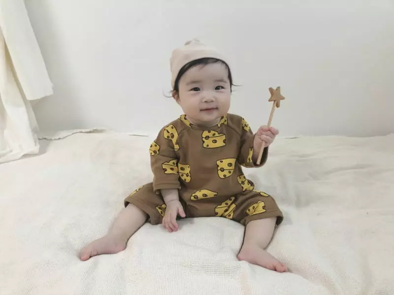 Moran - Korean Baby Fashion - #babyoutfit - Cheese Bodysuit with Bonnet - 7