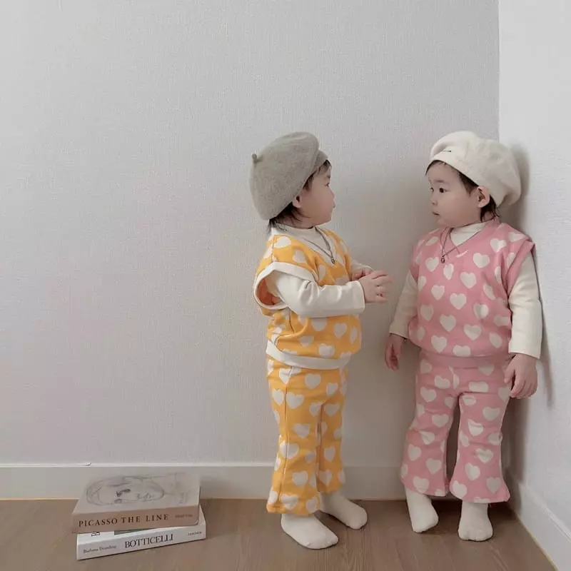 Moran - Korean Children Fashion - #minifashionista - Heart Top Bottom Set - 6