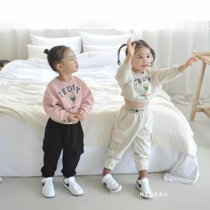 Neneru - Korean Children Fashion - #childofig - Crop Bear Sweatshirt - 3