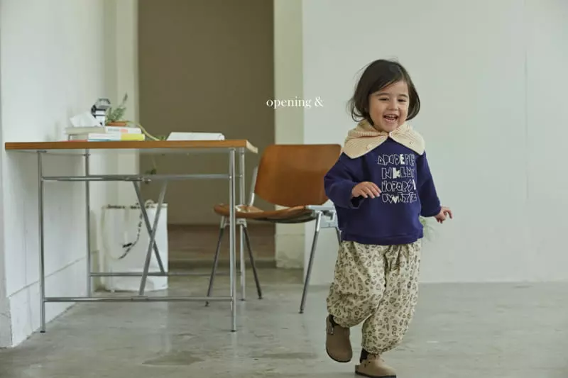 Opening & - Korean Children Fashion - #discoveringself - Alpabet Sweatshirt - 4
