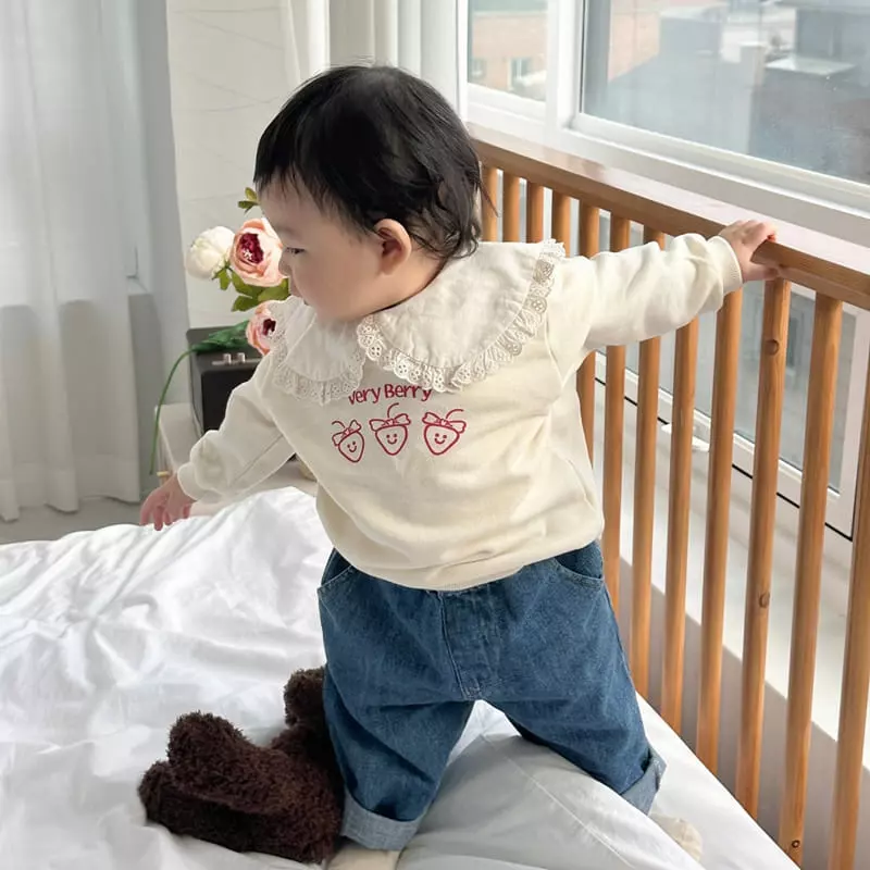 Party Kids - Korean Baby Fashion - #babyoutfit - Berry Sweatshirt