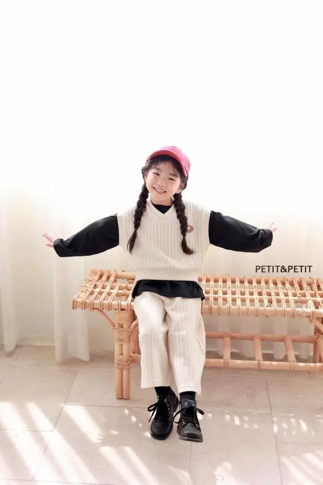 Petit & Petit - Korean Children Fashion - #magicofchildhood - Twist Vest Top Bottom Set  - 10