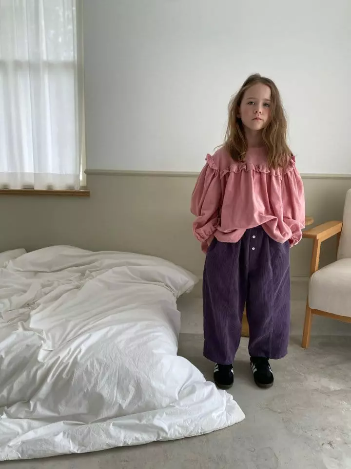 Plan B Atelier - Korean Children Fashion - #kidsshorts - Square Frill Rib Blouse - 8