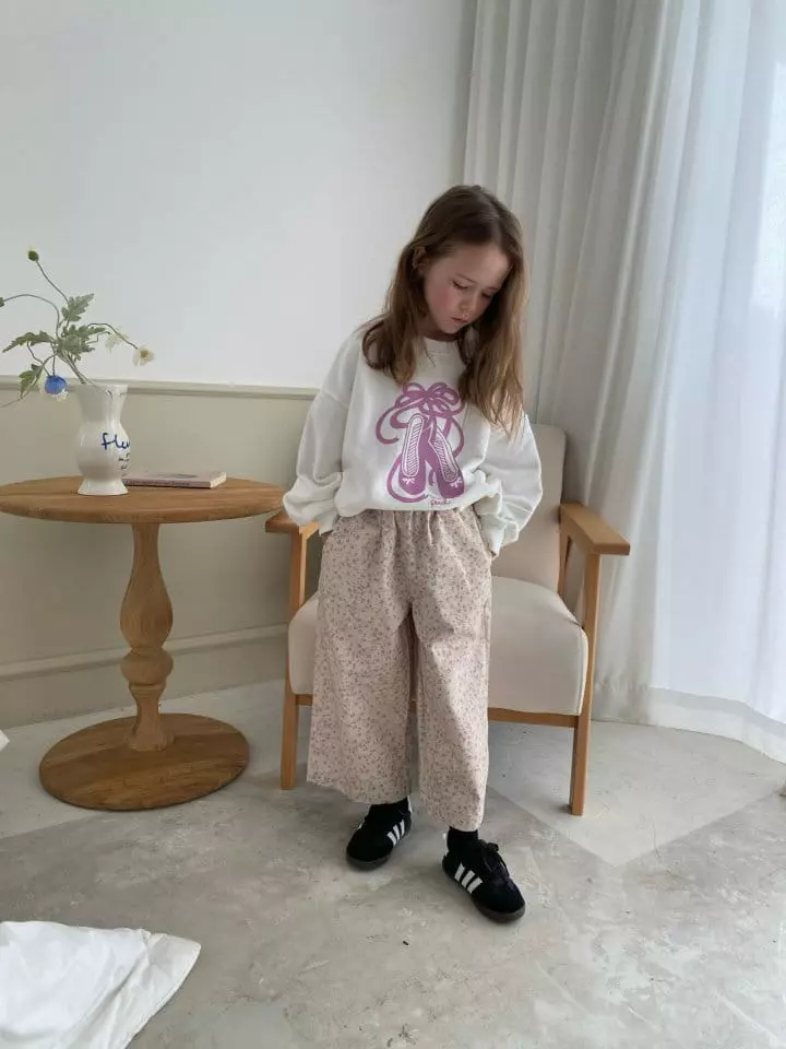 Plan B Atelier - Korean Children Fashion - #kidsshorts - Flower Pants - 6