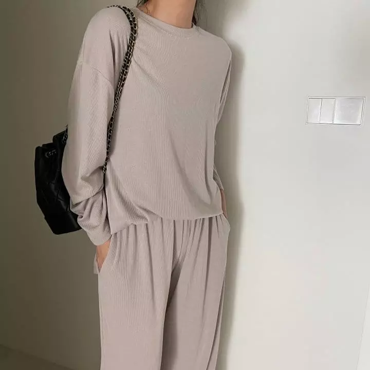 Ripple - Korean Women Fashion - #womensfashion - Cookie Top Bottom Set - 2