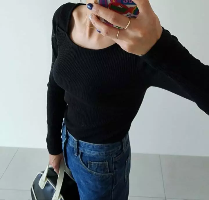 Ripple - Korean Women Fashion - #momslook - Lug Unbal Rib Tee - 4