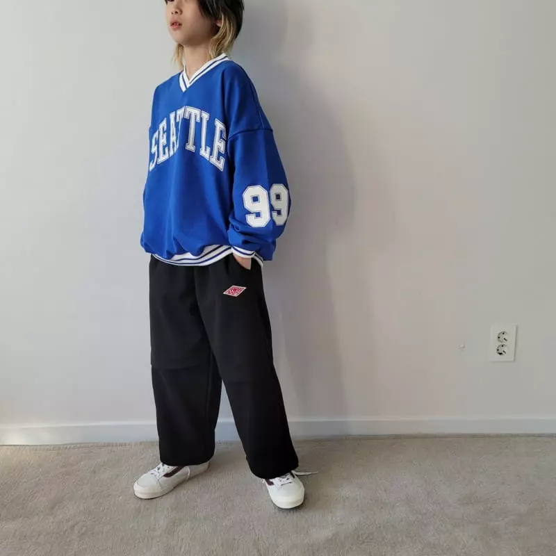 Riwoo Riwoo - Korean Junior Fashion - #minifashionista - Seatle V Sweatshirt - 5