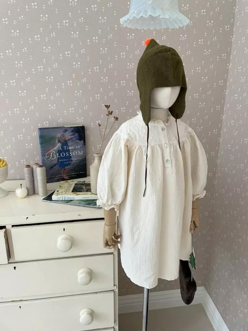 Studio M - Korean Children Fashion - #kidsshorts - Cream Embrodiery One-piece - 5