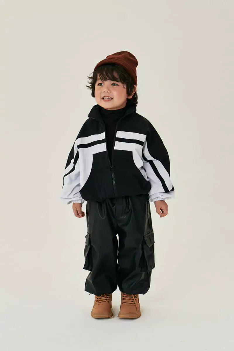 A-Market - Korean Children Fashion - #designkidswear - Leather Cargo Pants - 4