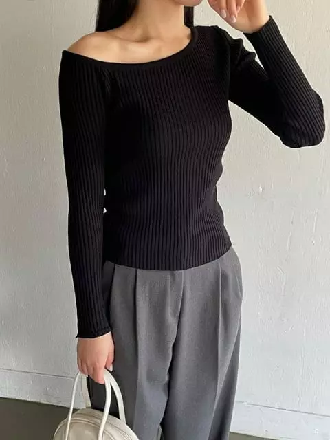 Adaze - Korean Women Fashion - #restrostyle - Belly Off Shoulder Tee - 11