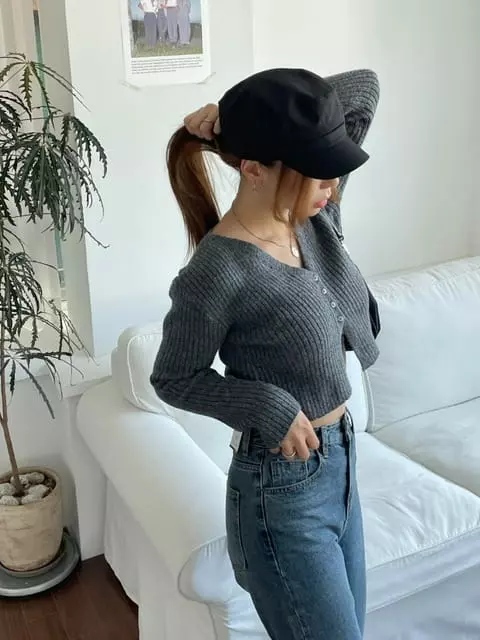 Adaze - Korean Women Fashion - #restrostyle - Daze Crop Cardigan - 8