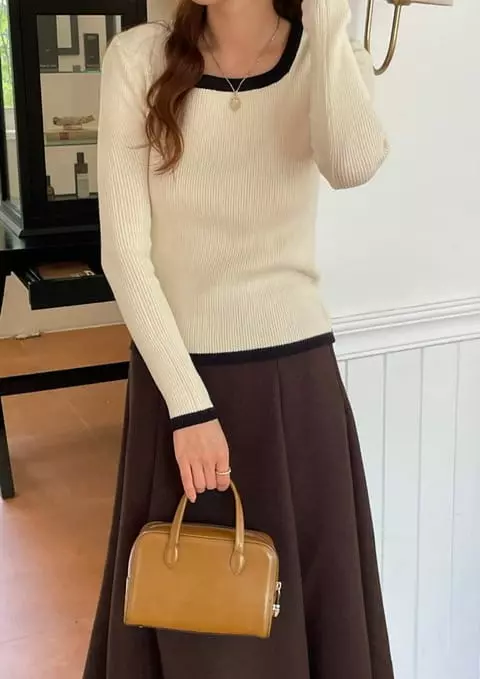 Adaze - Korean Women Fashion - #romanticstyle - Falling Color Square Tee - 7