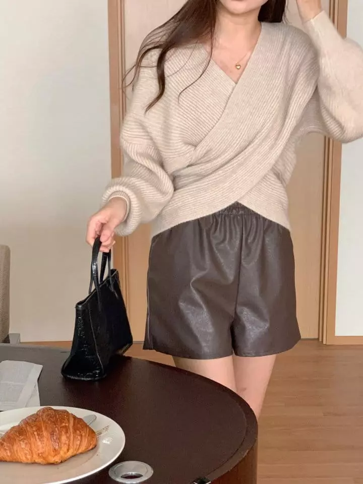 Atthismoment - Korean Women Fashion - #momslook - Twin Knit Tee - 11