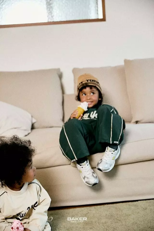 Baker - Korean Children Fashion - #toddlerclothing - Newyork Beanie with Mom - 7