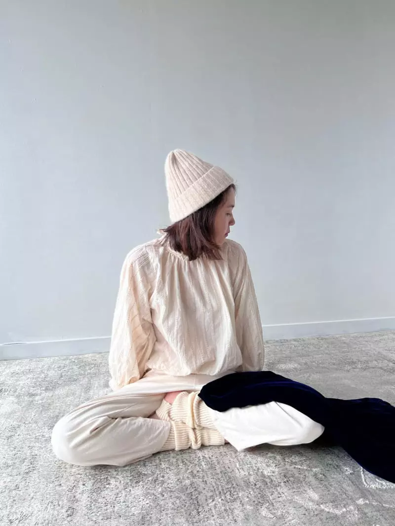 Bon Bon Butik - Korean Women Fashion - #womensfashion - Mom Balrong Blouse - 4