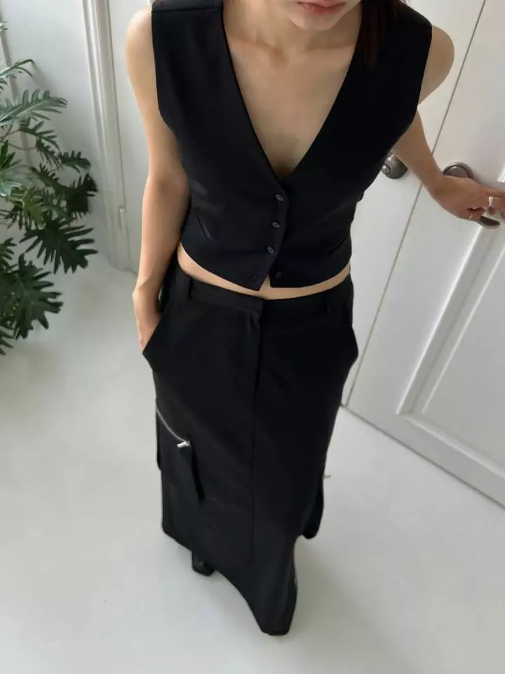 Bricklane - Korean Women Fashion - #momslook - Line Vest - 3