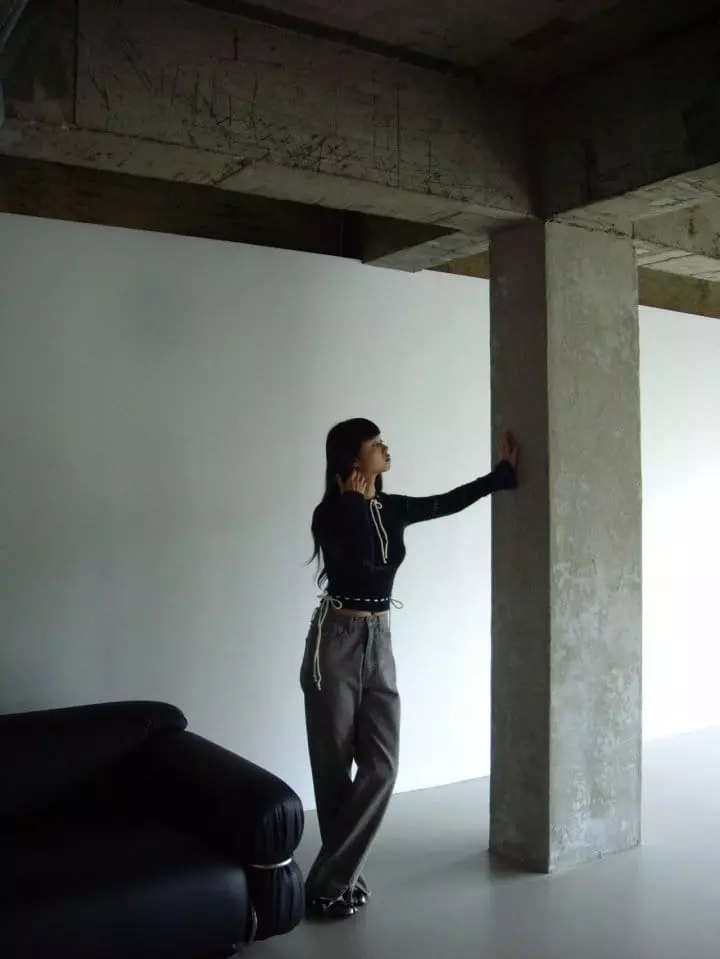 Charlotte - Korean Women Fashion - #momslook - 959 Slit Jeans - 10