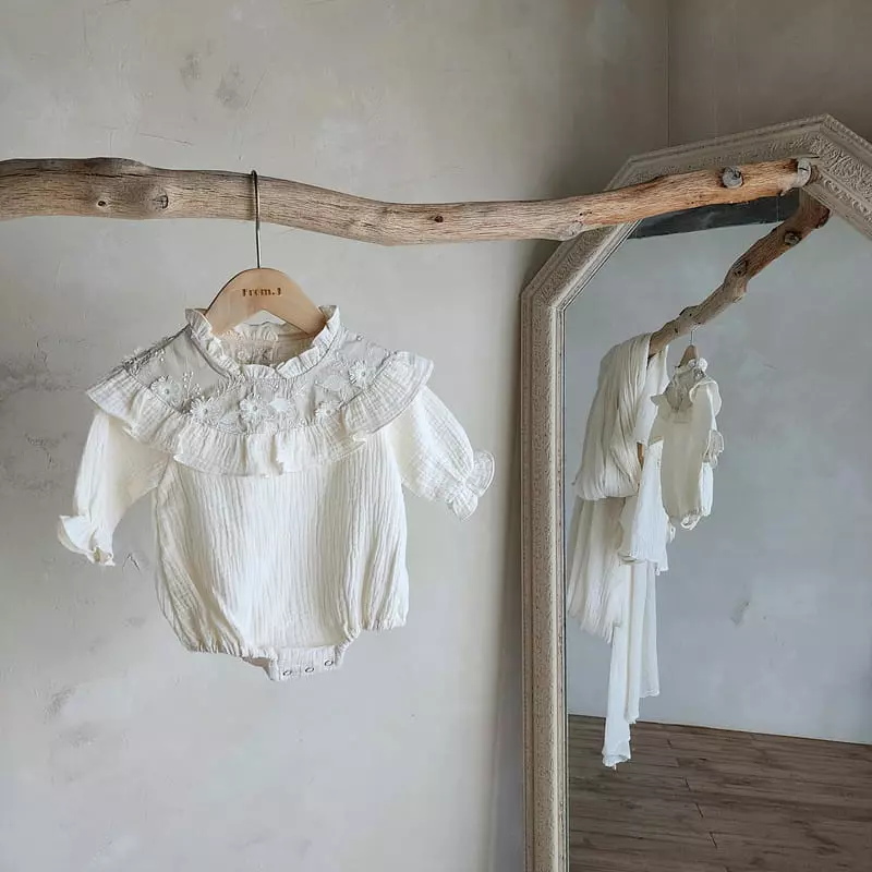 From J - Korean Baby Fashion - #babygirlfashion - Bon Jour Frill Bodysuit - 6