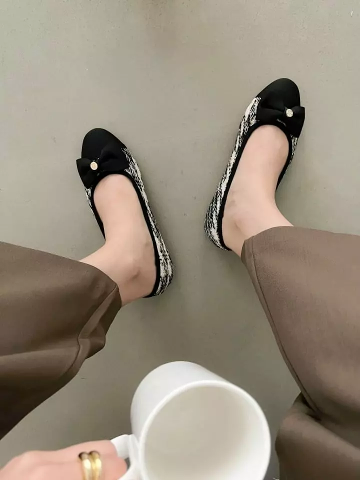 Golden Shoe - Korean Women Fashion - #momslook - 2821 Flats - 6