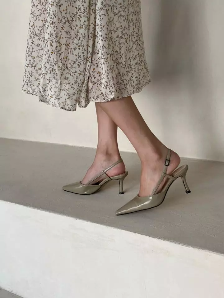 Golden Shoe - Korean Women Fashion - #momslook - 3166 Sandals - 11