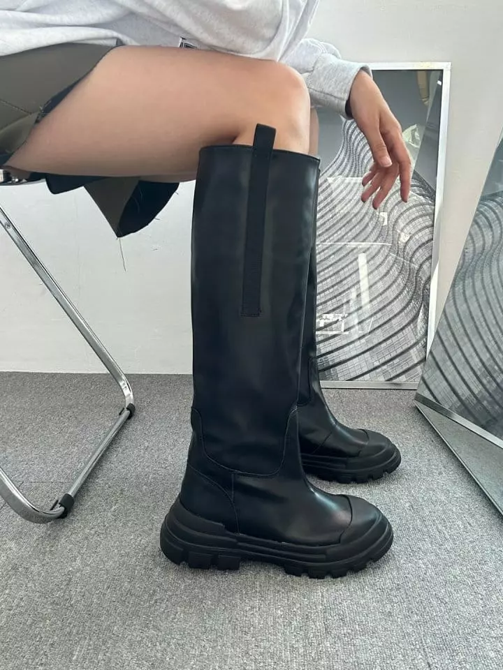 Golden Shoe - Korean Women Fashion - #momslook - 566 Boots - 8