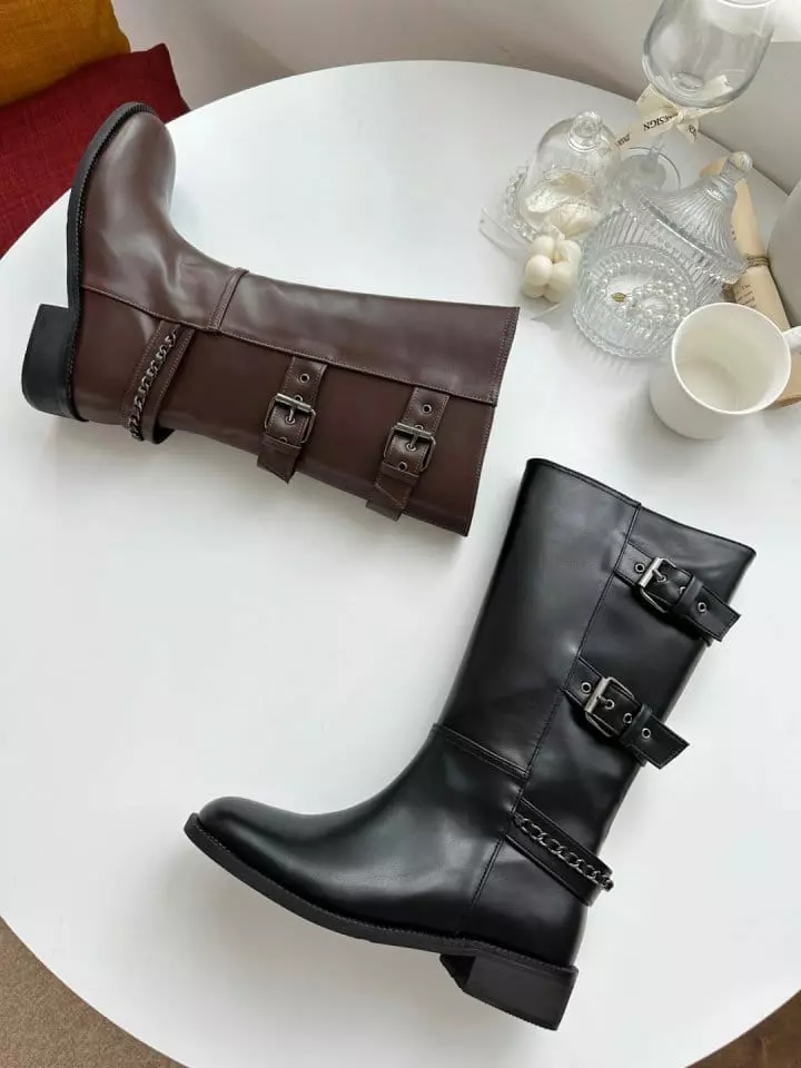 Golden Shoe - Korean Women Fashion - #momslook - 565 Boots - 5