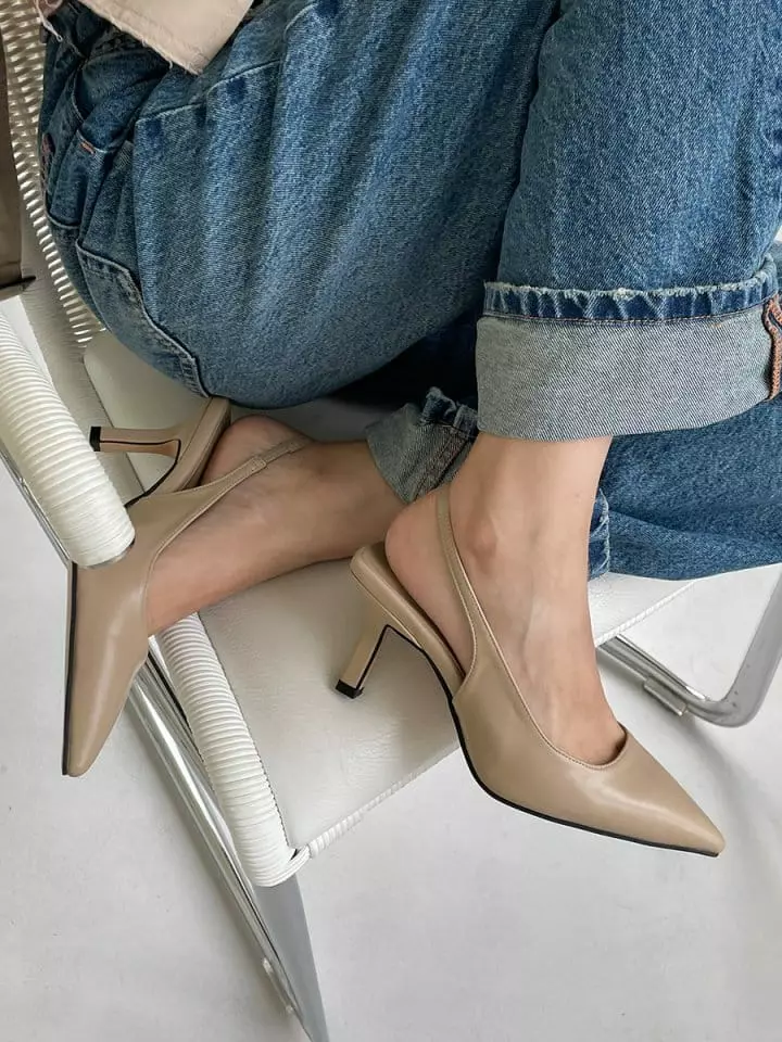 Golden Shoe - Korean Women Fashion - #momslook - 2618 Sandals - 2