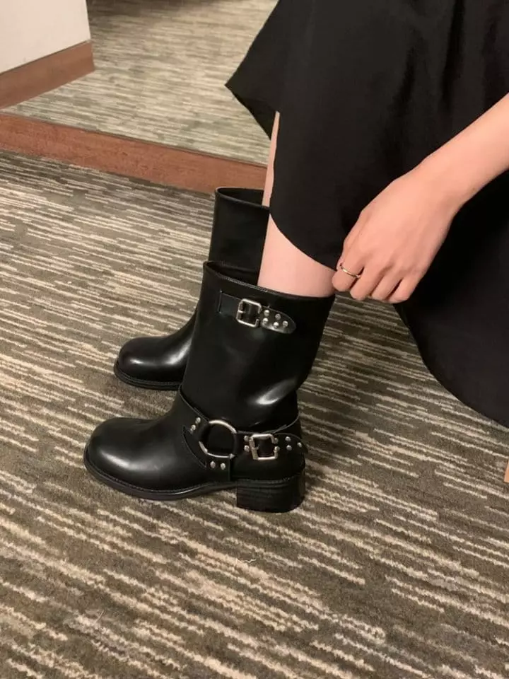 Golden Shoe - Korean Women Fashion - #momslook - 8108 Boots - 10