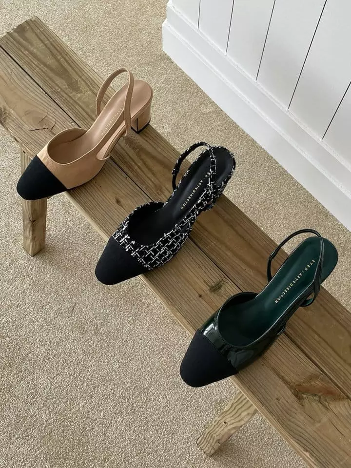 Golden Shoe - Korean Women Fashion - #momslook - 2603 Sandals