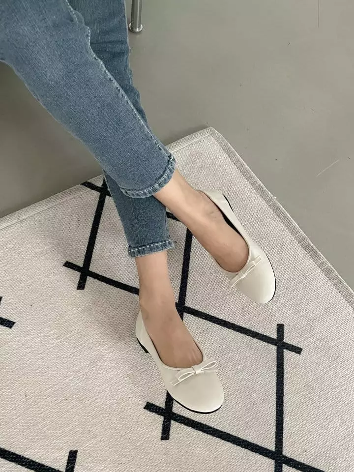 Golden Shoe - Korean Women Fashion - #momslook - 2813 Flats - 3