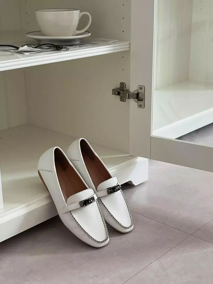 Golden Shoe - Korean Women Fashion - #momslook - 17 Flats - 8
