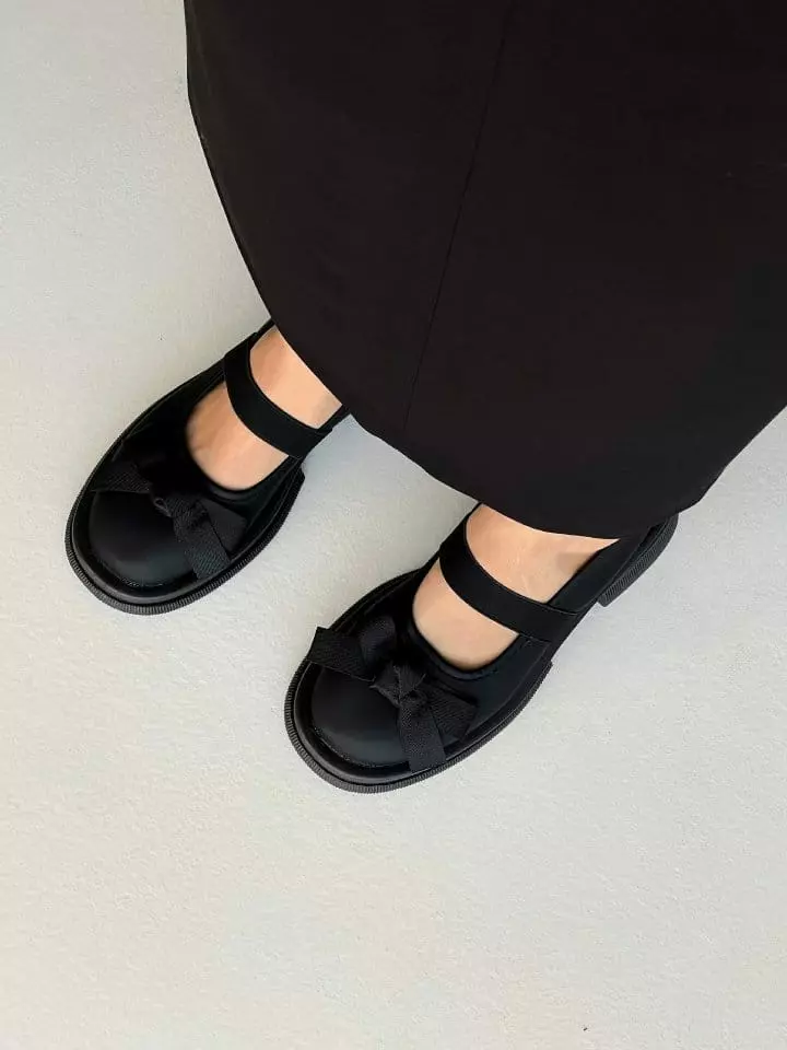 Golden Shoe - Korean Women Fashion - #momslook - i219 Flats