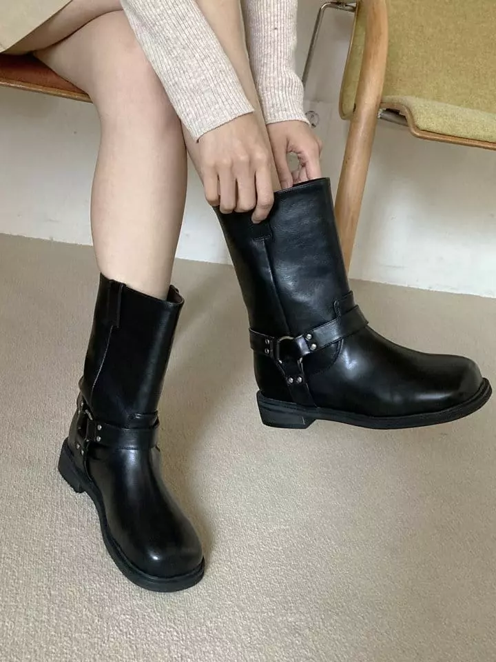 Golden Shoe - Korean Women Fashion - #momslook - fa1410 Boots - 2