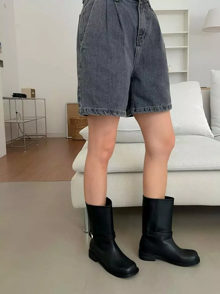 Golden Shoe - Korean Women Fashion - #momslook - 5240 Boots