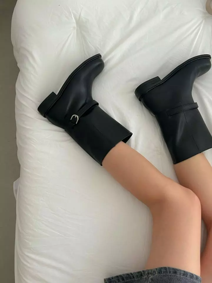 Golden Shoe - Korean Women Fashion - #momslook - 5240 Boots - 5
