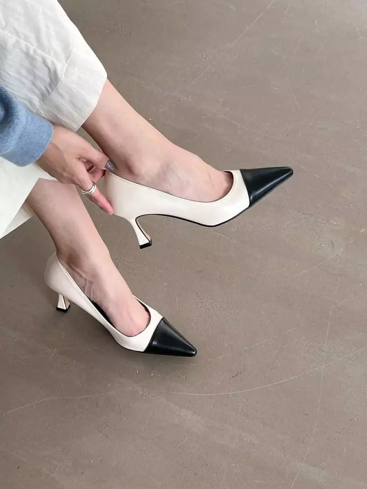 Golden Shoe - Korean Women Fashion - #momslook - 2334 Flats - 3