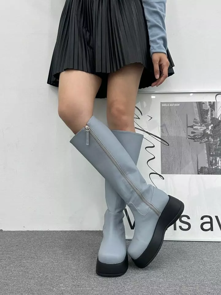 Golden Shoe - Korean Women Fashion - #momslook - 569 Boots - 10