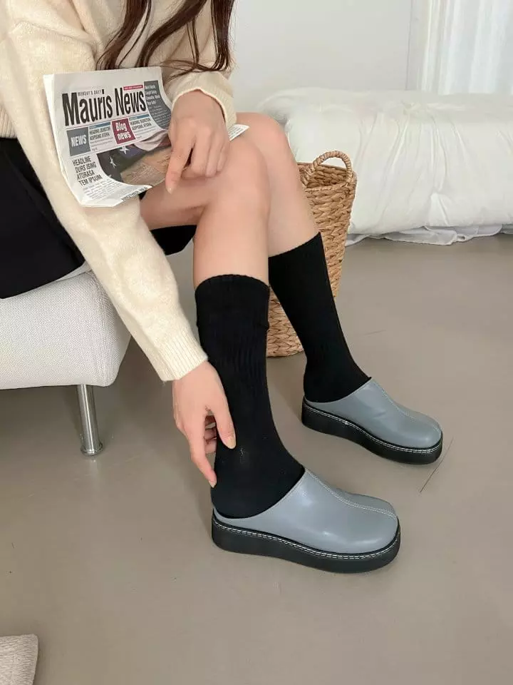 Golden Shoe - Korean Women Fashion - #restrostyle - 3200 Slippers - 7