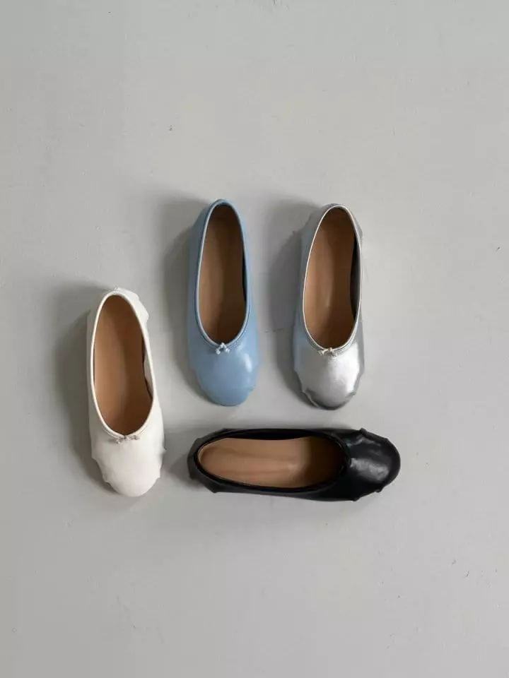 Golden Shoe - Korean Women Fashion - #romanticstyle - 285 Flats