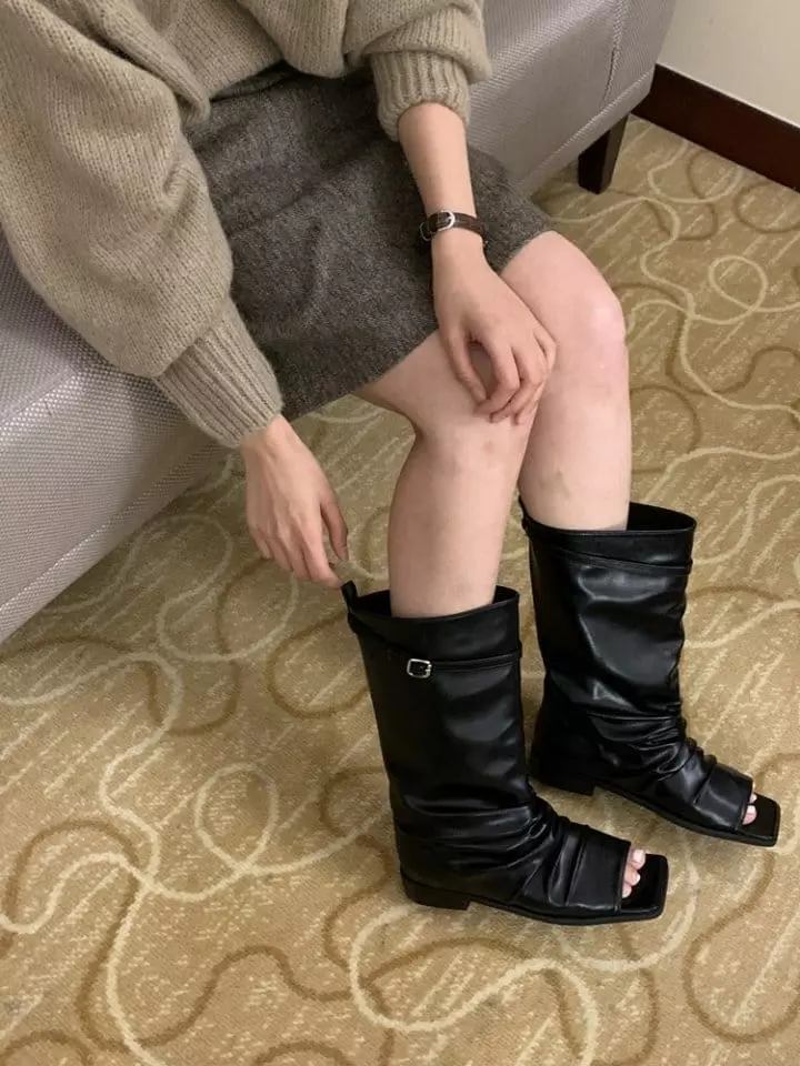Golden Shoe - Korean Women Fashion - #shopsmall - 8114 Boots - 9