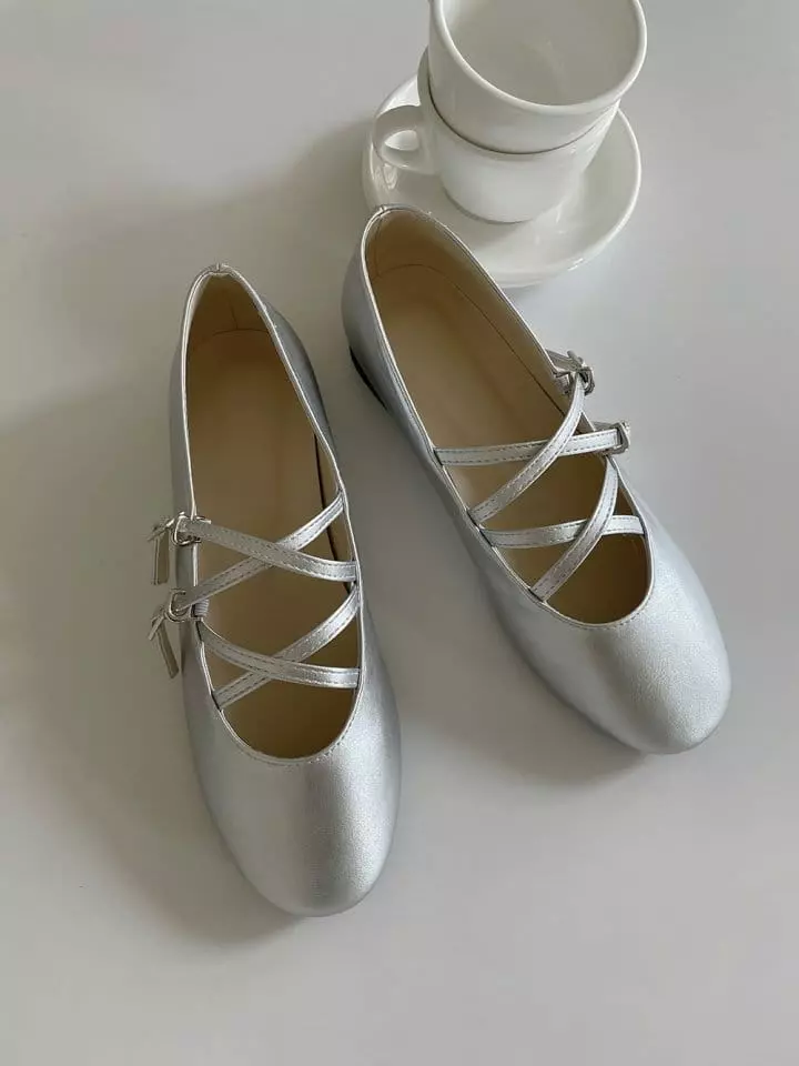 Golden Shoe - Korean Women Fashion - #thatsdarling - fa1415 Flats - 2