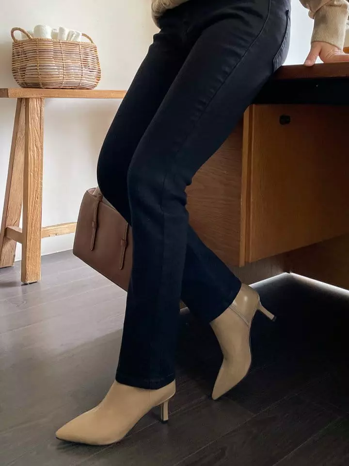 Golden Shoe - Korean Women Fashion - #womensfashion - 2619 Boots - 11