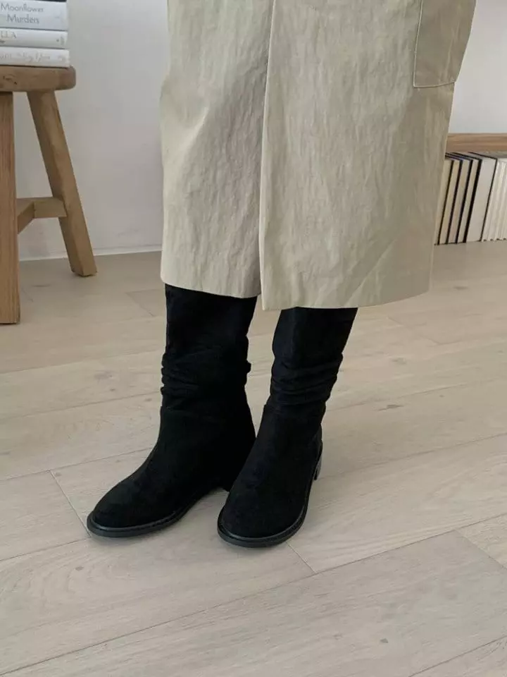 Golden Shoe - Korean Women Fashion - #womensfashion - 8109 Boots - 11