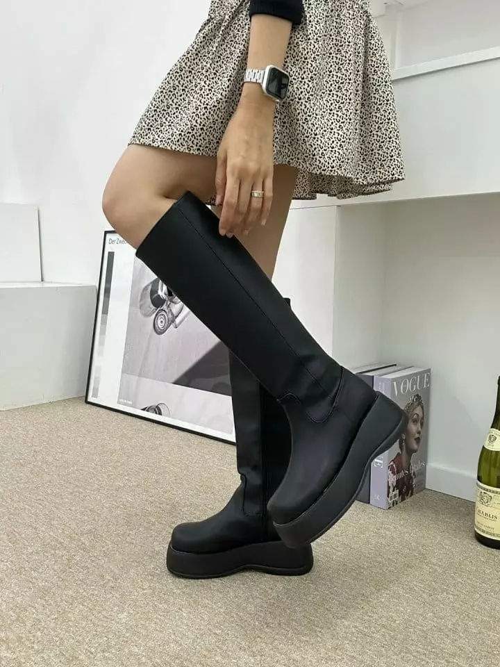 Golden Shoe - Korean Women Fashion - #womensfashion - 569 Boots - 2