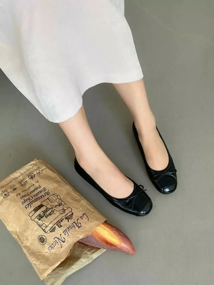 Golden Shoe - Korean Women Fashion - #womensfashion - 2815 Flats - 2