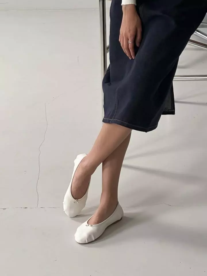 Golden Shoe - Korean Women Fashion - #womensfashion - 285 Flats - 6