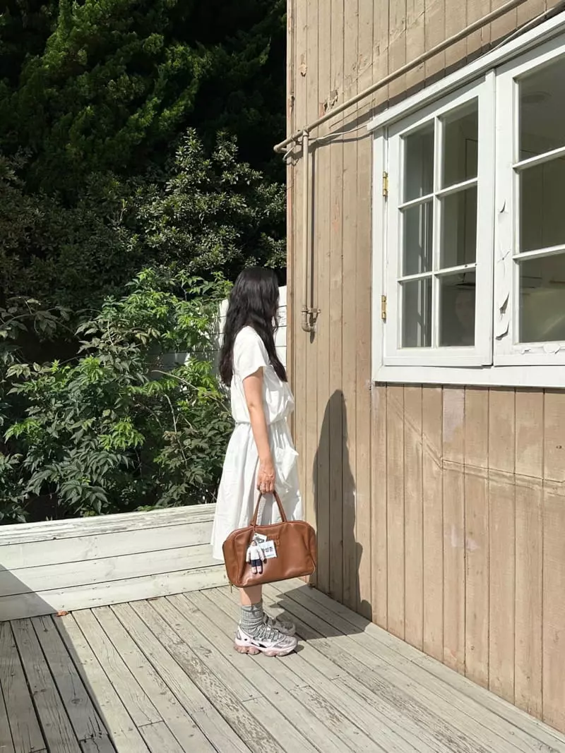 Jejeunosity - Korean Women Fashion - #vintagekidsstyle - New Modern Tee - 4