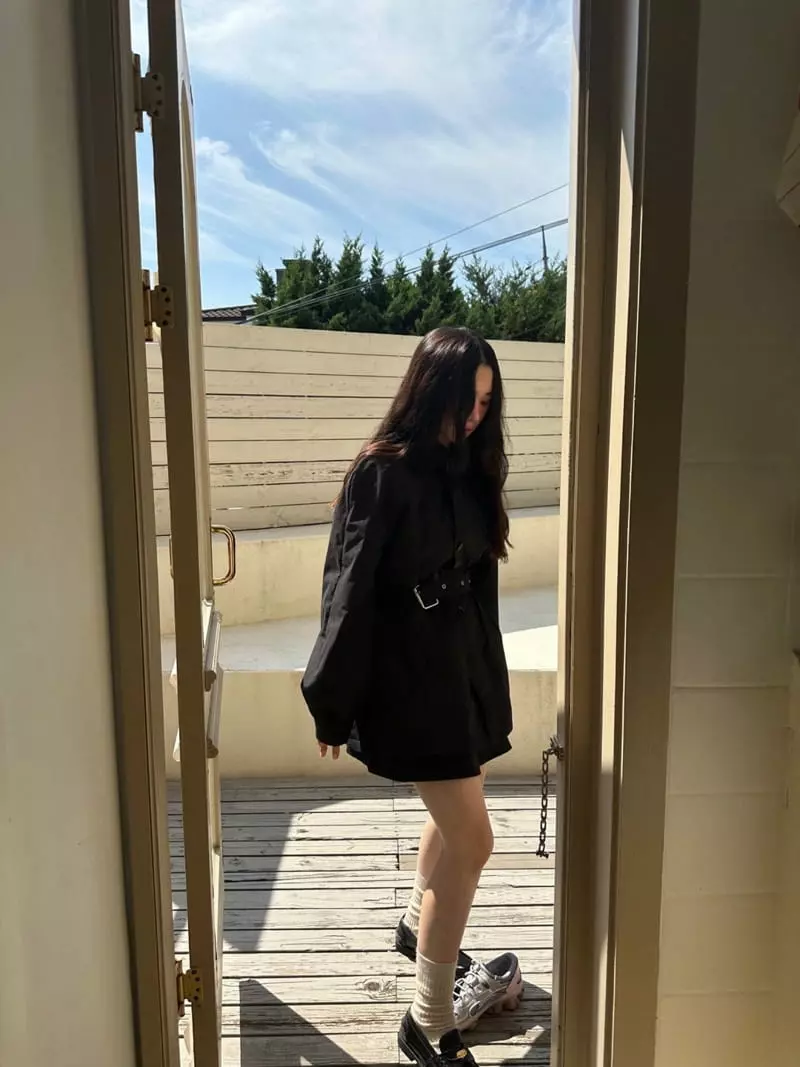 Jejeunosity - Korean Women Fashion - #momslook - Black Belt Jacket - 4