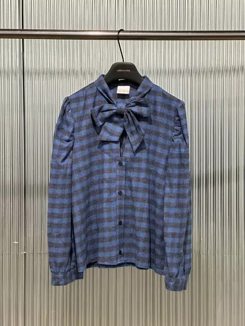 L Arc En Ciel - Korean Women Fashion - #momslook - Ribbon Tie Shirt - 2